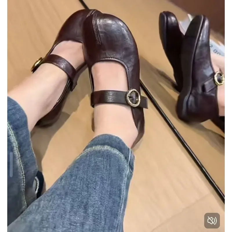 Retro zwarte platte Mary Janes - Women Fashion Online recensie en prijs